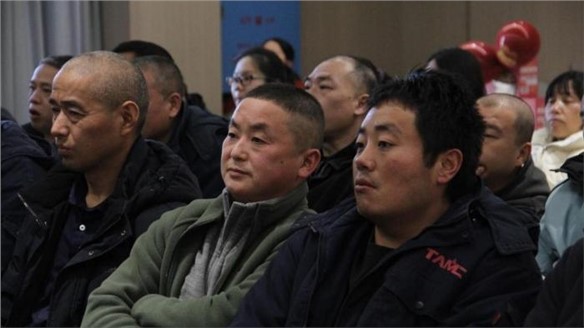 “共鑒輝煌，同繪新章 ”---共慶火炬安泰 2024 年終盛典
